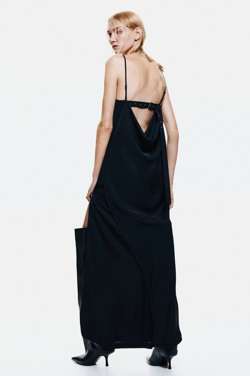 اتش اند ام فستان بحمالات وتفاصيل حزام